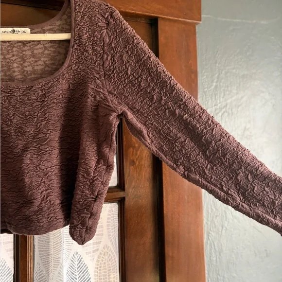 NATURAL LIFE Danielle Square Neck Textured Long Sleeve Top - Mauve Brown - Picture 6 of 8